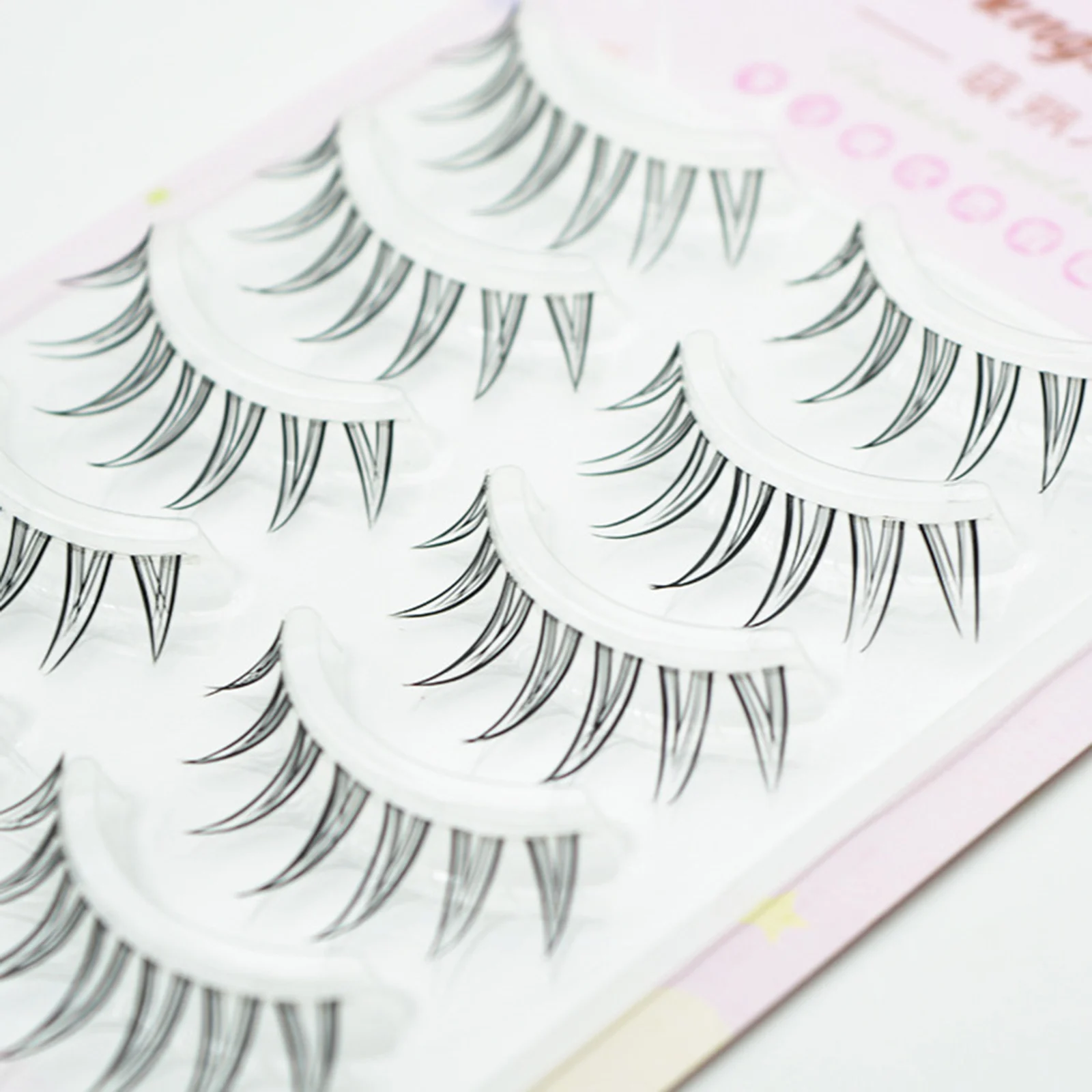 Aシェイプフェアリーラッシュフルストリップつけまつげ、超薄型透明バンド付き、ナチュラルなエアリールック、デイリーコスプレメイク用