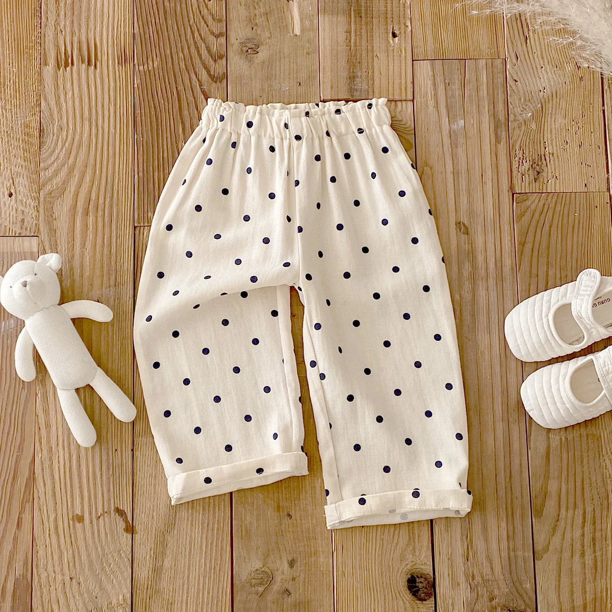 

Organic Cotton Baby Pants Children Casual Loose Pants Toddler Girls Dot Spring Trousers cute Baby Clothes Lantern Trousers