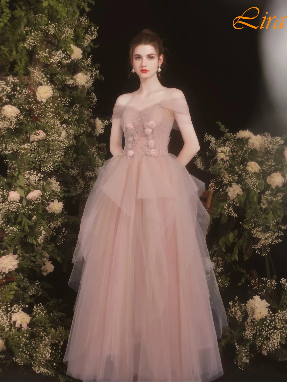 

Customized A-Line Boat Neck Elegant Formal Evening Dress Modern Temperament Celebrity Gowns Delicate High Quality Party Dress