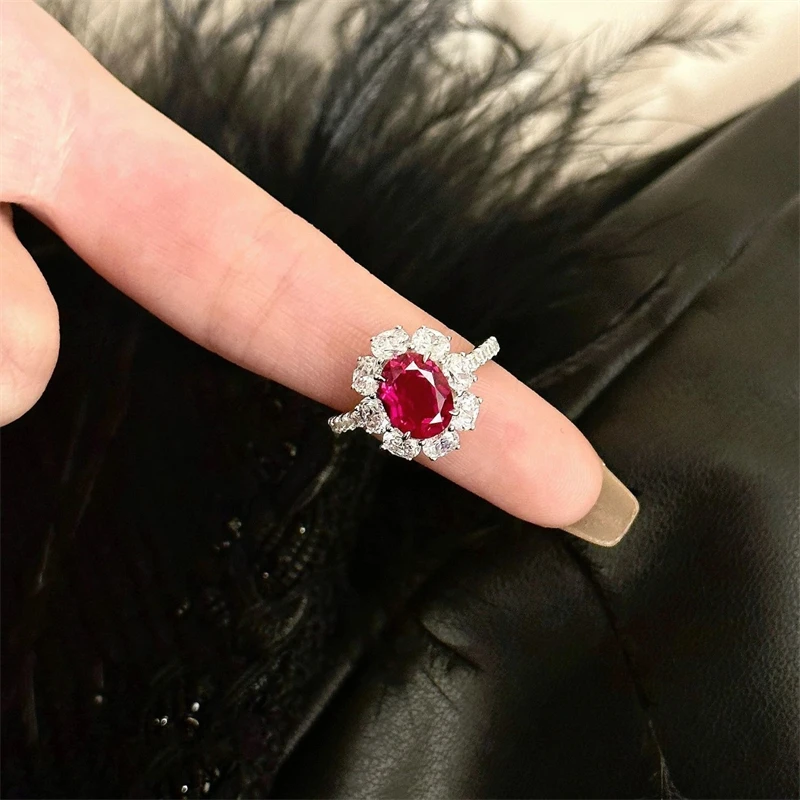 New Fashion Vintage Red Zircon Rhinestone Copper Rings for Women Gorgeous Silver Color Opening Ring Wedding Party Jewelry Gift