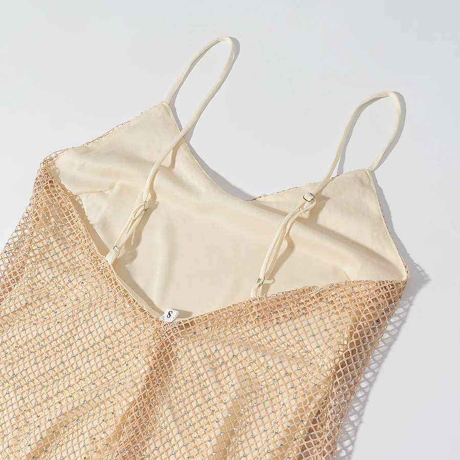 KONDALA Chic Sexy 2025 Donna elegante Abito senza schienale Guaina Night Party Abito lungo lucido Cami Compleanno Slim Cami Abiti femminili