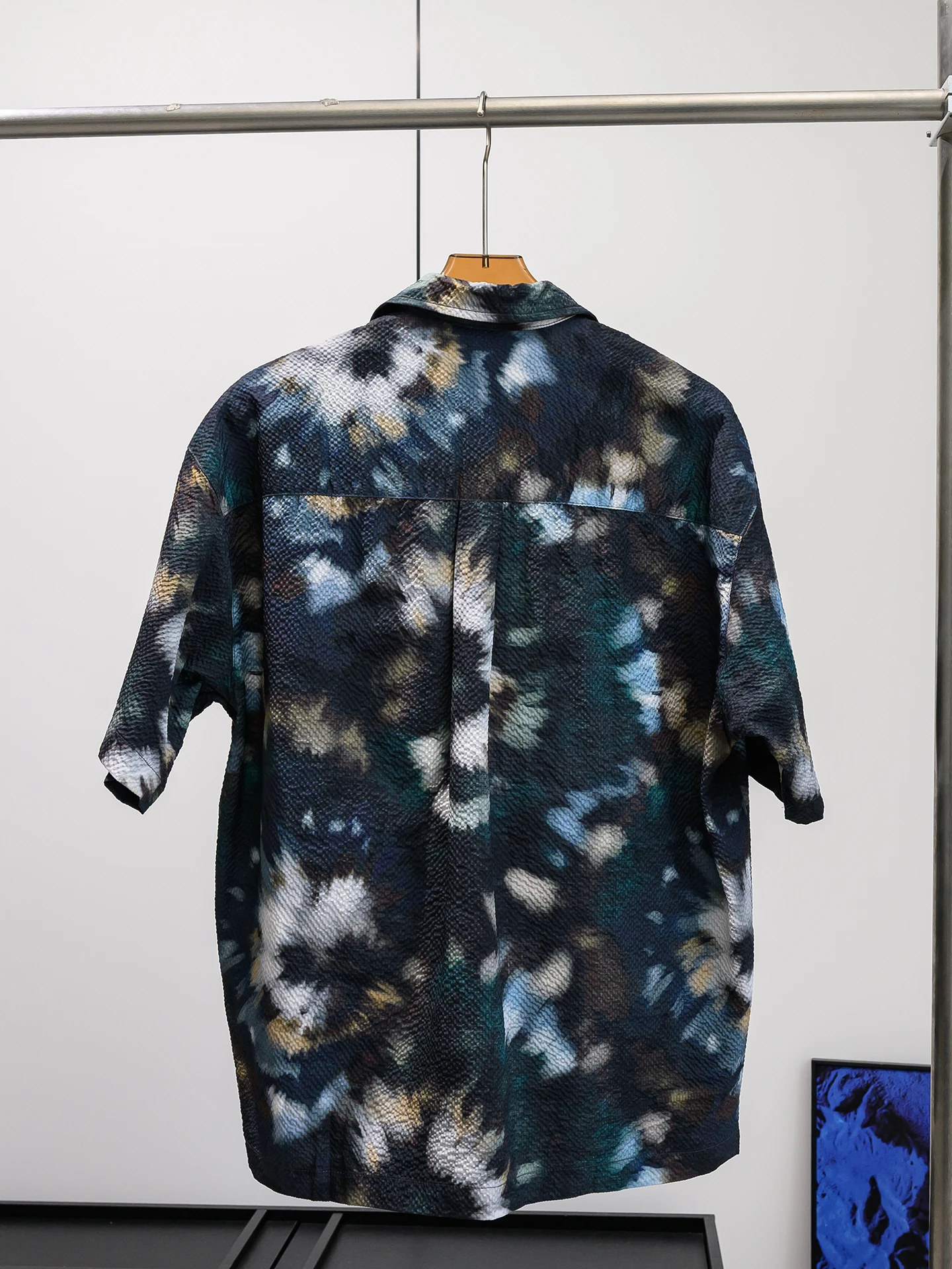 

Retro Hong Kong Style Tie Dye Bubble Cotton Casual Cuban Collar Short Sleeve T Shirt Men's Skin Friendly Breathable Loose Fit