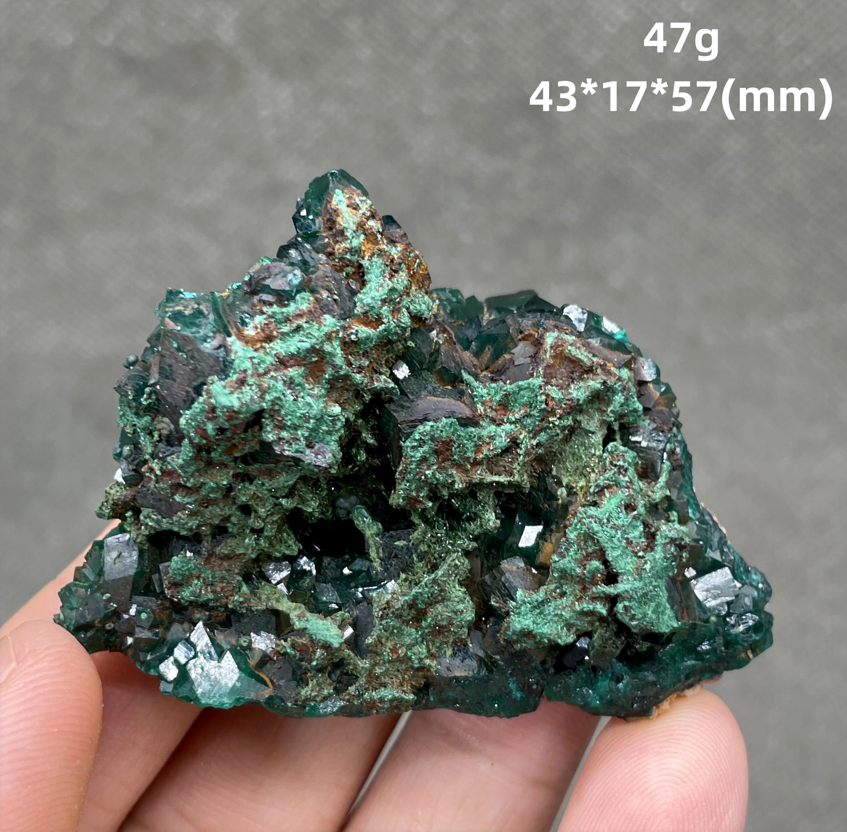 Imagem -05 - Muito Raro Espécimes Minerais Dioptase e Malaquita Espécimes Minerais Cristais de Quartzo 100 Material Natural