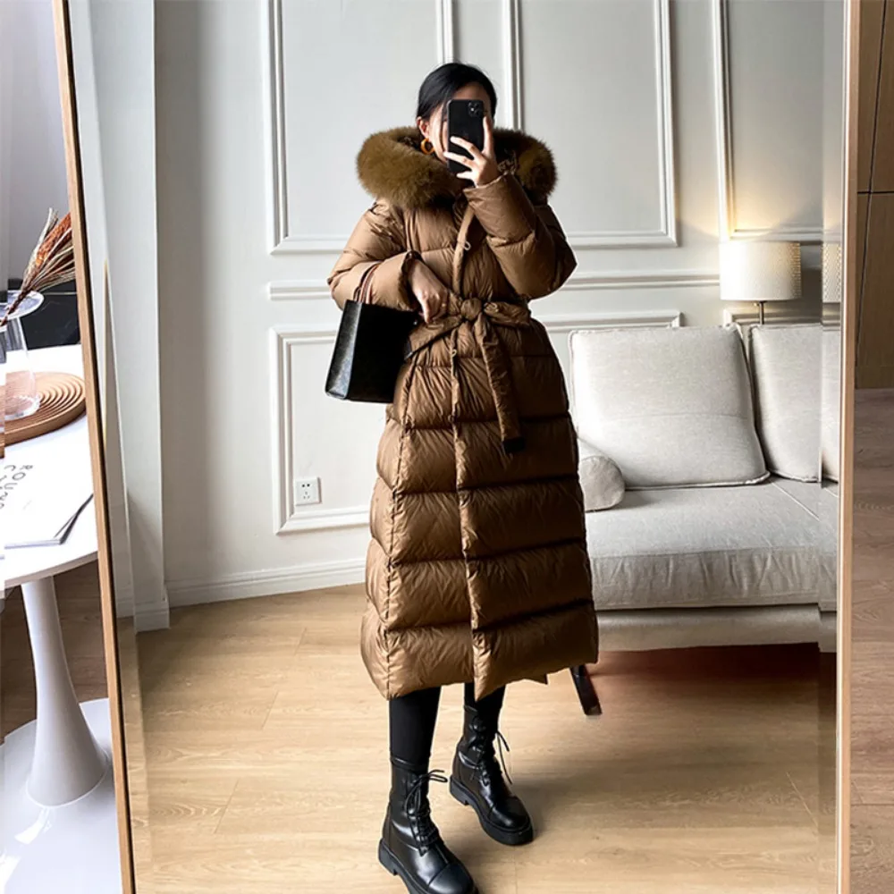 Echtpelz Jacke 2024, Winter Frauen Weiße Ente Unten Jacken Ultra Licht Warme Lange Parkas Fuchs Pelz Kragen Weibliche Mit Kapuze Schnee mäntel