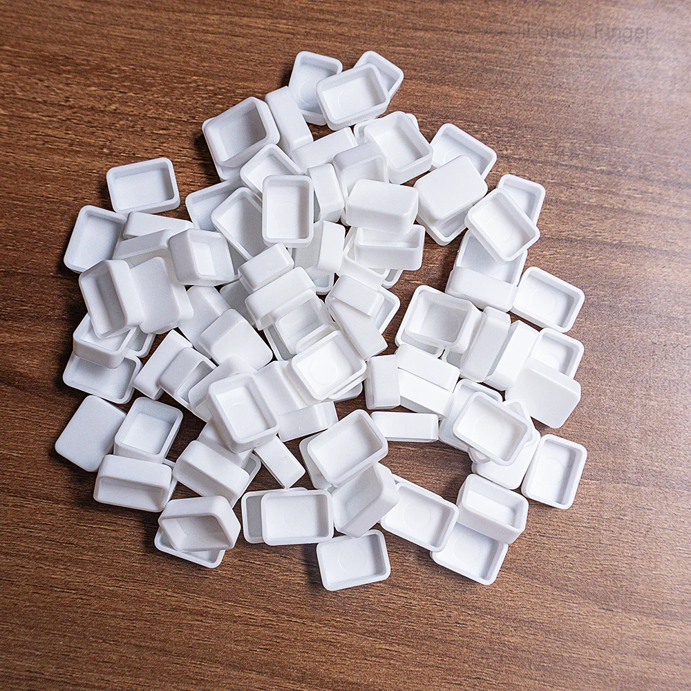 50/100pcs Plastic 0.5ml Empty Watercolor Paint Pans for Acrylic, Oil, Watercolor, Gouache Paints