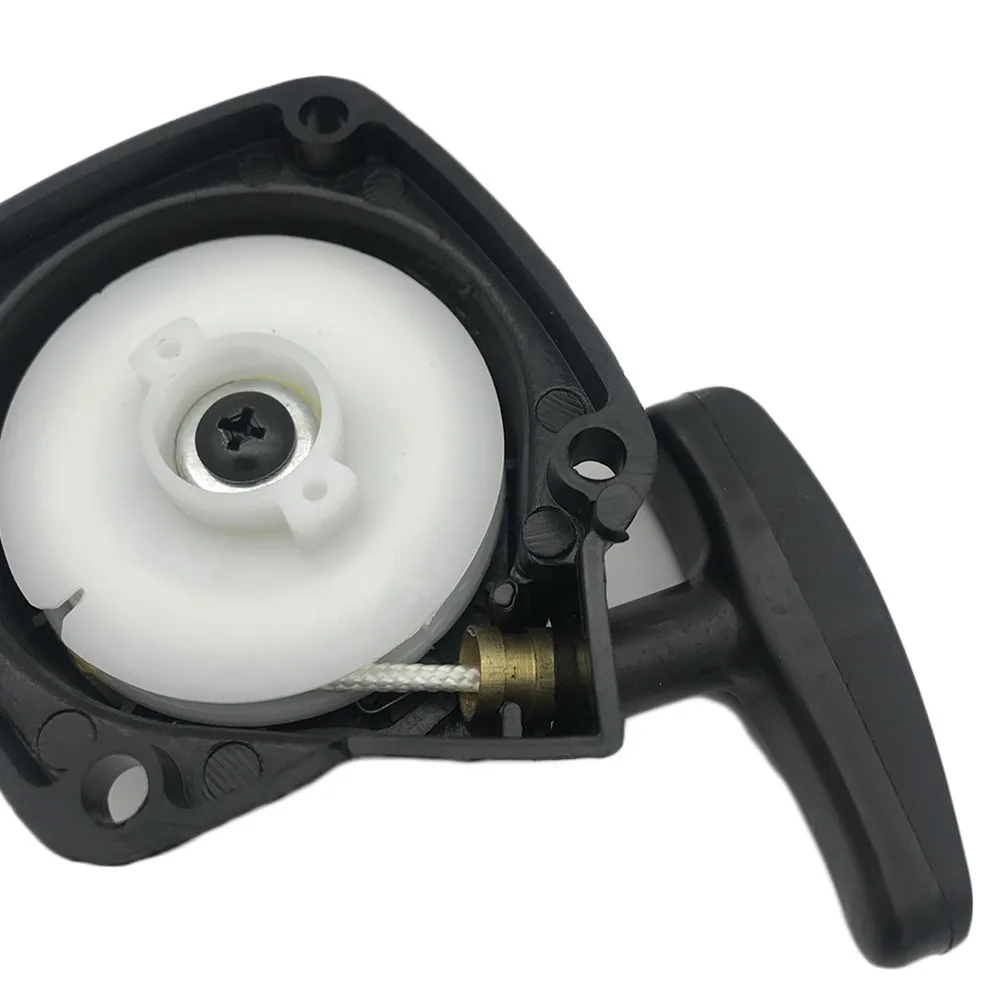Recoil Pull Starter for Garden Hedge Trimmers with Plastic Material and 50mm Between Fixing Holes Easy Replacement