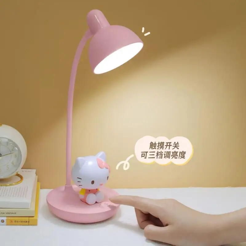 

Sanrio Настольная лампа Ночник Студенческая лампа для защиты глаз Офисная учебная лампа Usb Touch Мультфильм Hello Kitty Kuromi Праздничный подарок
