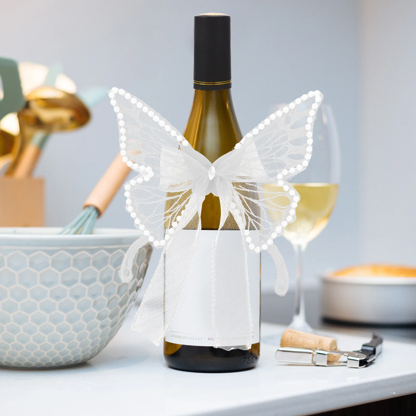 

Charming Butterfly Bottle Decoration DIY Wine Ornament for Holiday Season Festive Atmosphere Enhancer for Home Party