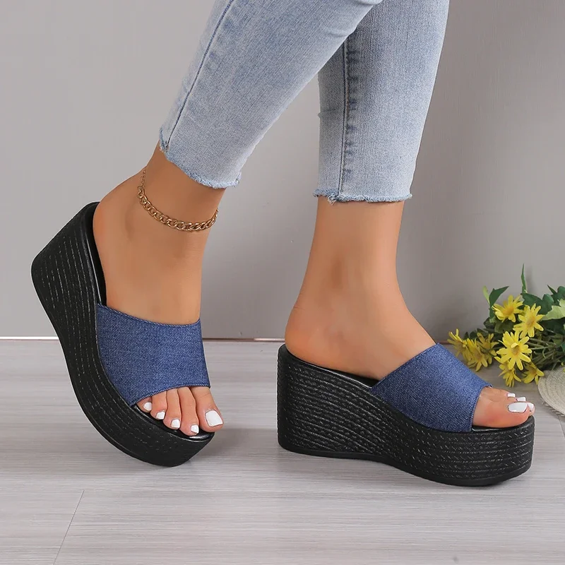 Plus Size Ladies Shoes Summer Fashion Slip-on Women\'s Slippers High Platform Wedge Casual Slippers Women Solid Sandals Ladies