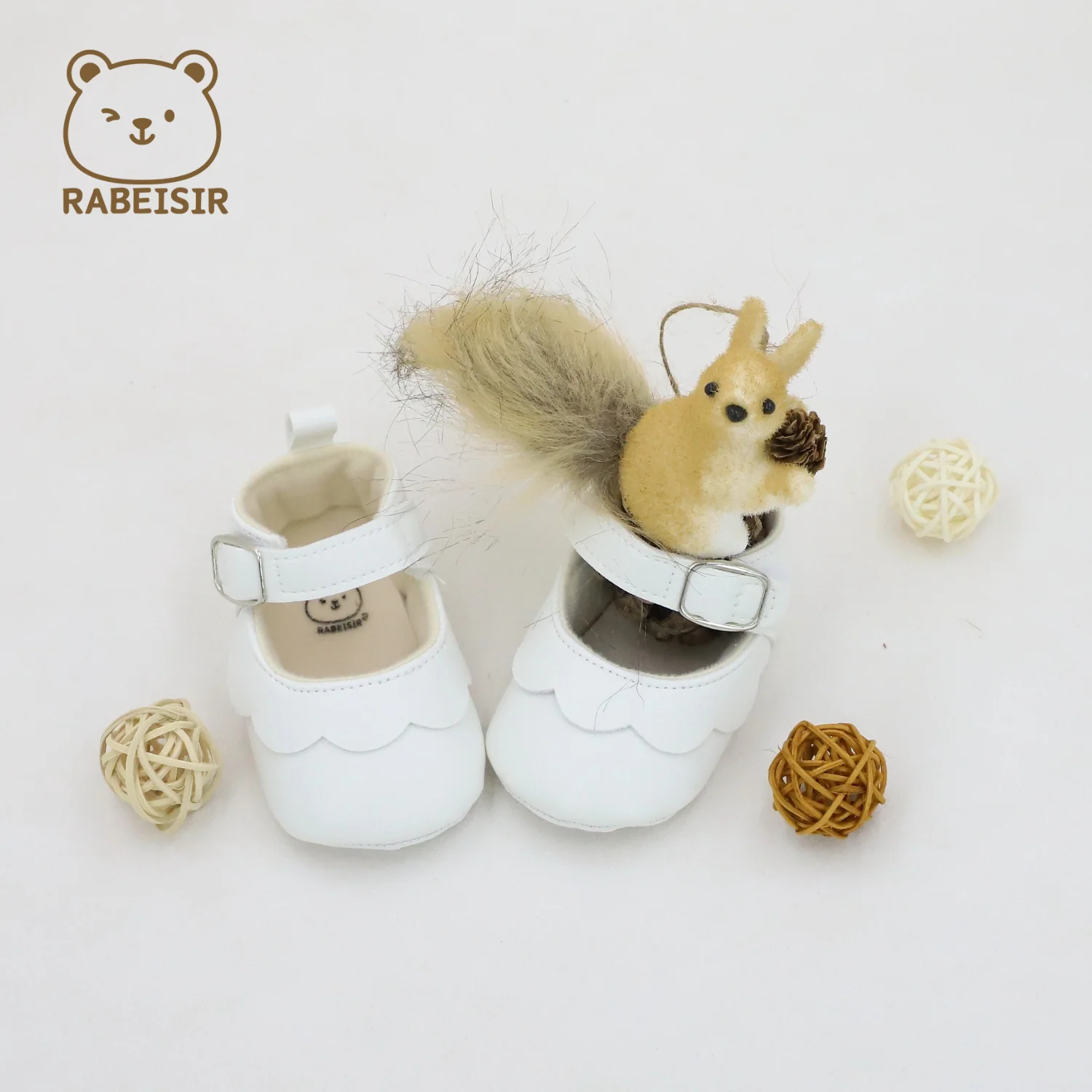 

Spring and Autumn Baby Shoes Princess Shoes 0-1 and a Half Year Old Baby First Step Shoes Soft Sole Comfortable, Sweet and Cute