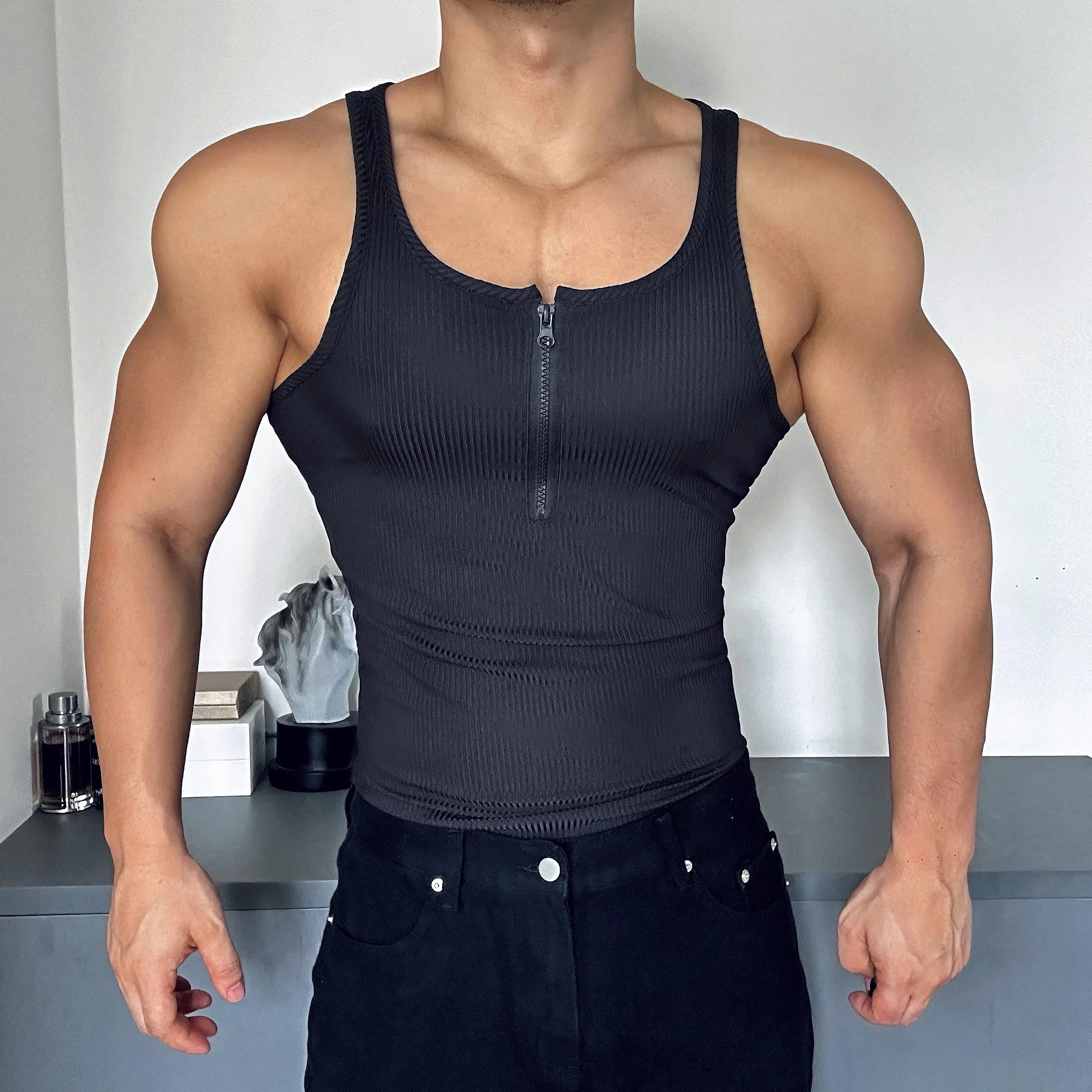 Fashion Black and White Vest Spring Summer Clothing New Zipper Sexy Sports Fitness Sleeveless Training Men Singer Stage T-Shirt