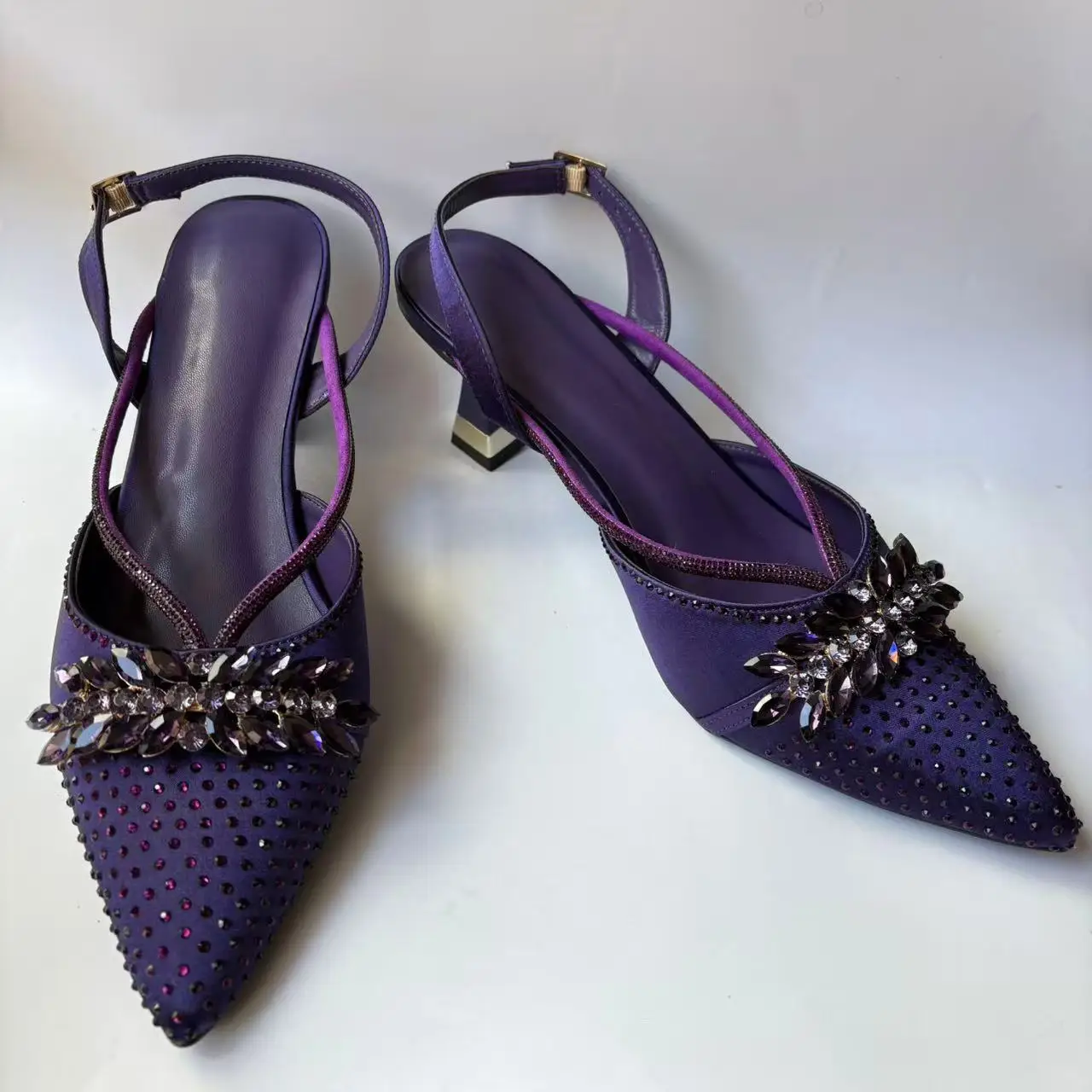 Only Shoes4