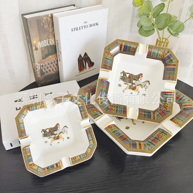 

European - Style Retro Ashtray Fashion Creative Living Room Decorative Ornament Exquisite Home Accessory Perfect As A Gift