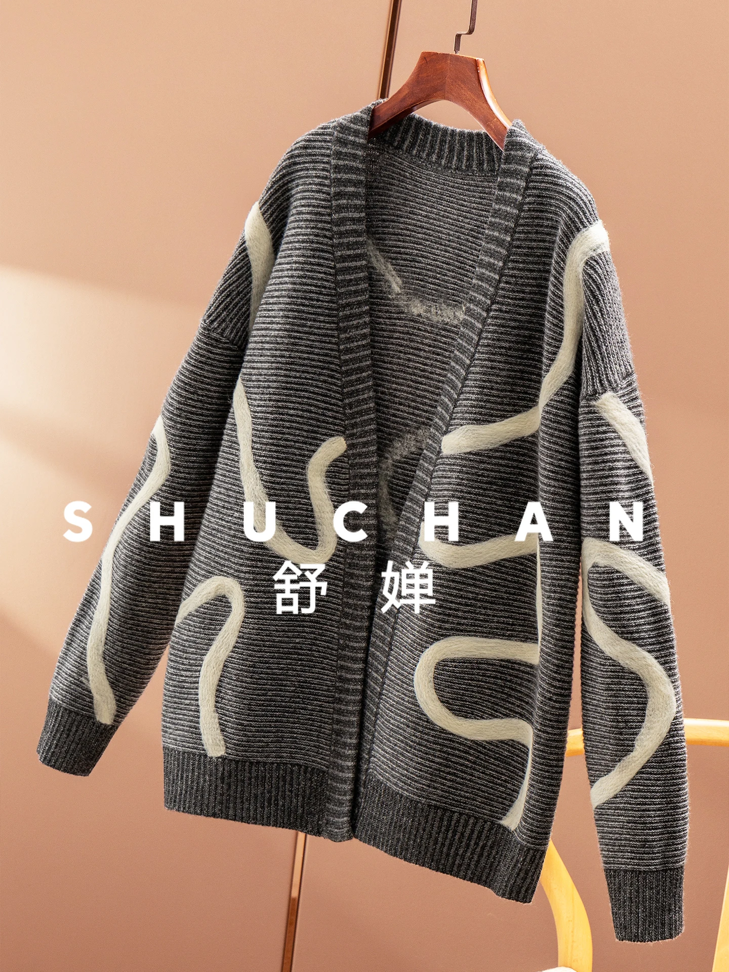 510g 100 ウールナチュラルカーブジャカードバックルフリーセーターカーディガン女性用 6Y80 女性用セーターカーディガンフェミニノ