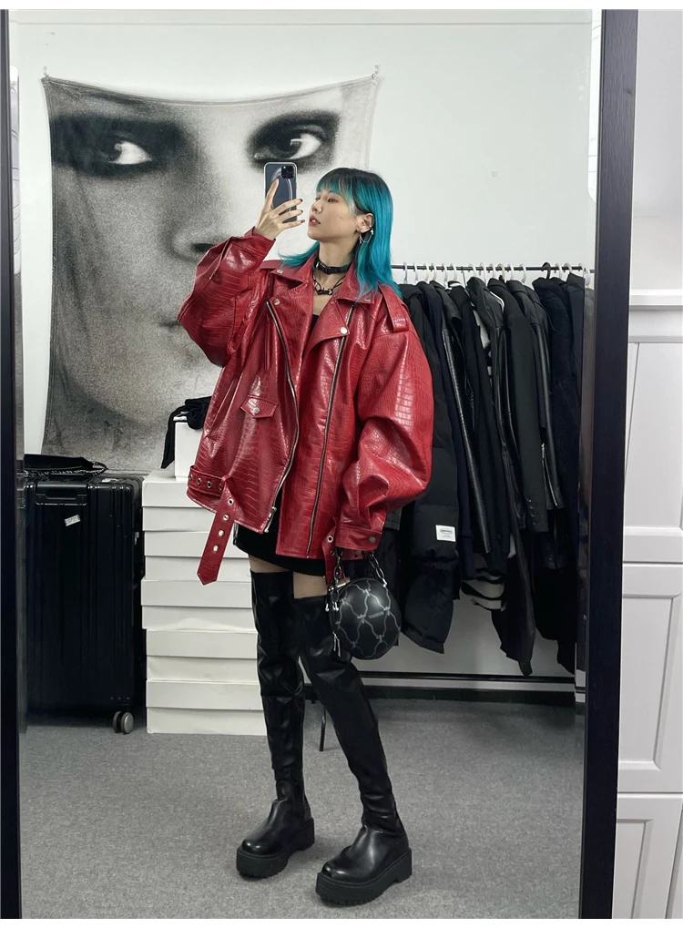 Lautaro Spring Autumn Oversized Red Shiny Crocodile Pattern Leather Biker Jacket Women Long Sleeve Zipper Belt Cool Fashion 2022