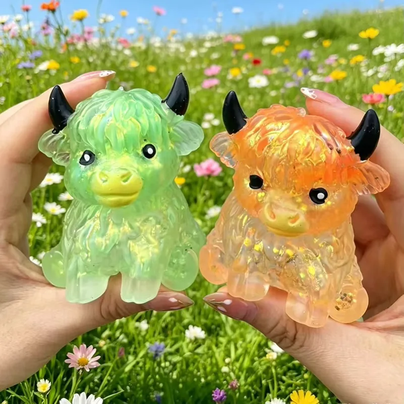 Glitter Highland Cow Toy, Cute Fidget Stress Relief Toy, Soft Animal Toy Anti-Anxiety Sensory Toy for ADHD