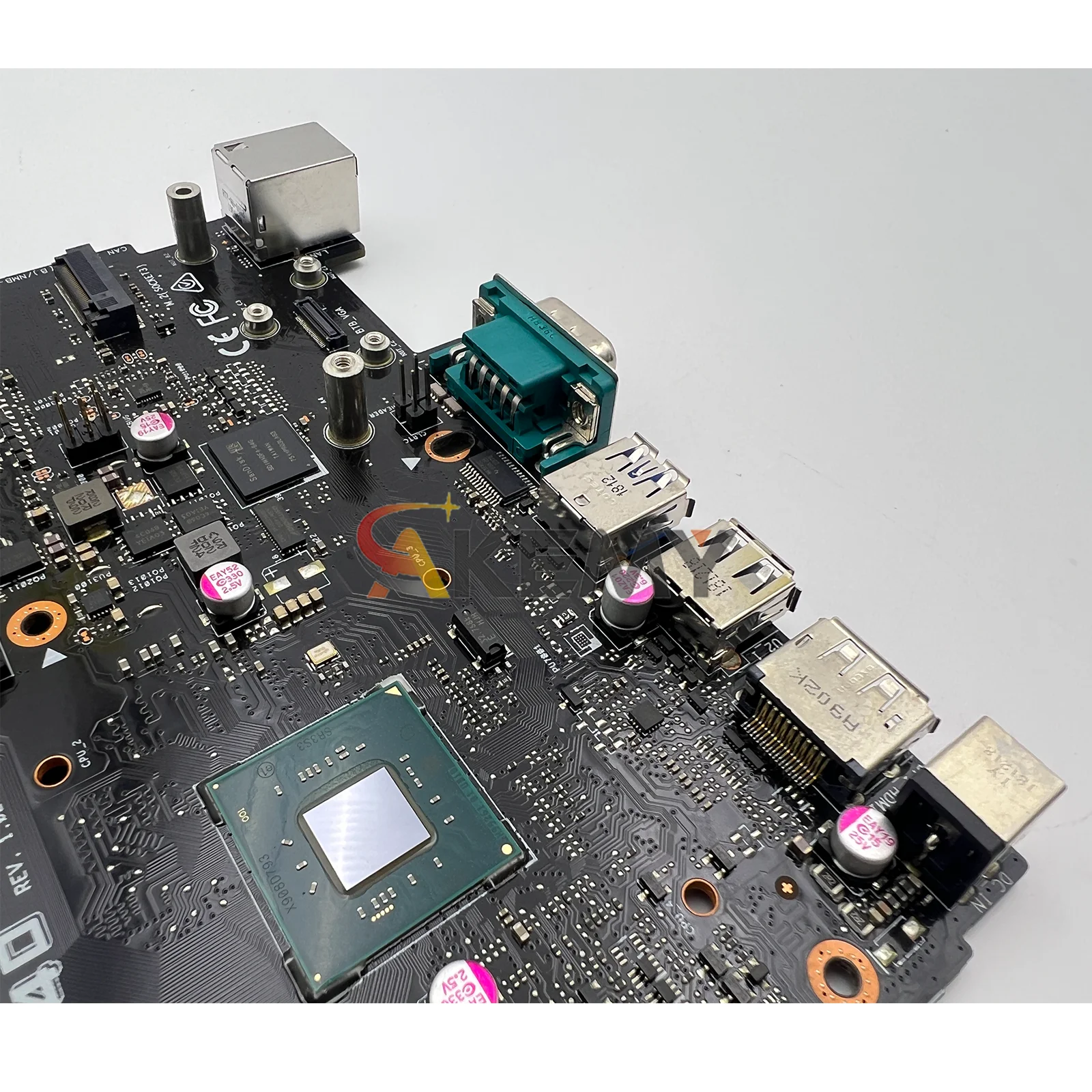 اللوحة الأم للكمبيوتر المحمول ASUS Mini PC PB40 PB40 اللوحة الرئيسية للكمبيوتر المحمول مع وحدة المعالجة المركزية بنتيوم 100% اختبار موافق الشحن السريع جودة عالية