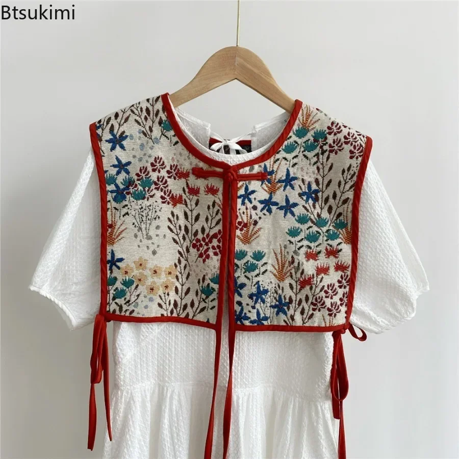 

New2025 Women's Floral Embroidery Vest Top Casual Loose Vintage Cardigan Waistcoat Tanks Y2K Elegant Streetwear Vest Tops Female