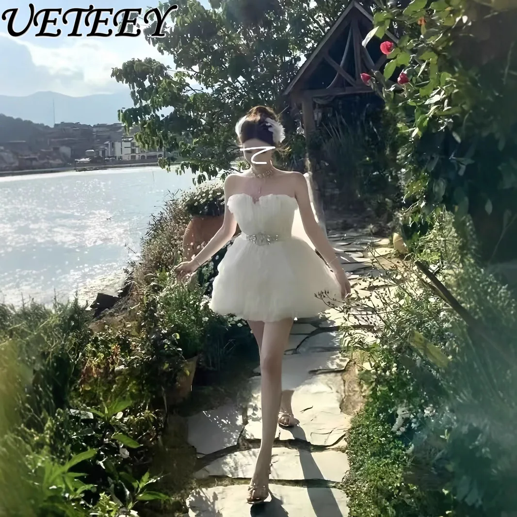 Vestido blanco francés con hombros descubiertos, Top de tubo, industria pesada de alta sociedad, lazo grande con incrustaciones de diamantes, vestidos con temperamento para fiesta de cumpleaños