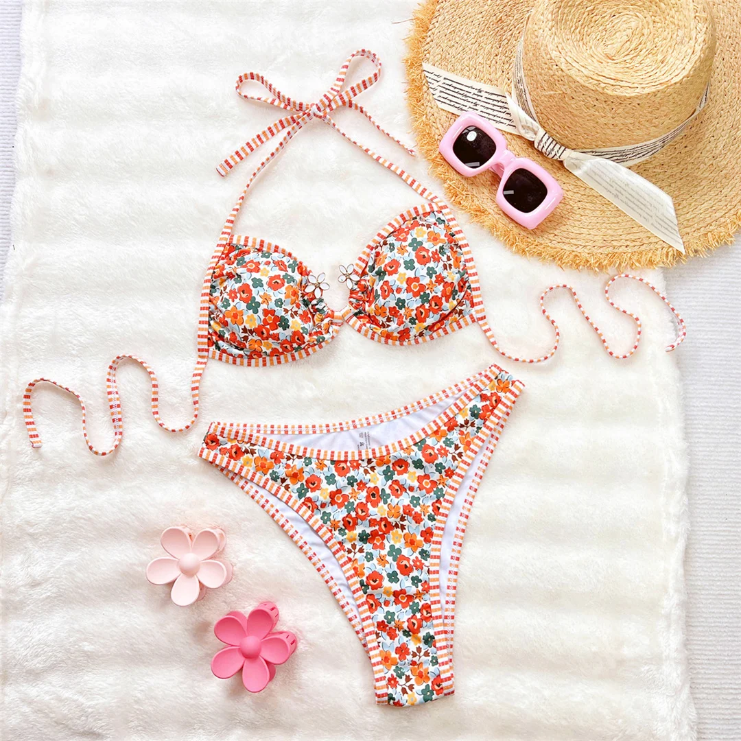 Blumenmuster, Neckholder-Bikini, zweiteiliger Badeanzug für Damen, gepolstert, Badebekleidung, Badeanzug, Modell V6927. – Detail 5