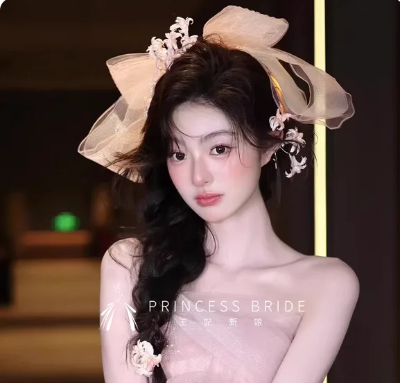 

Головной убор для лесной невесты, розовый цветок, большой бант, заколка для волос, свадебная фотография, свадебные аксессуары для укладки, уменьшающие возраст