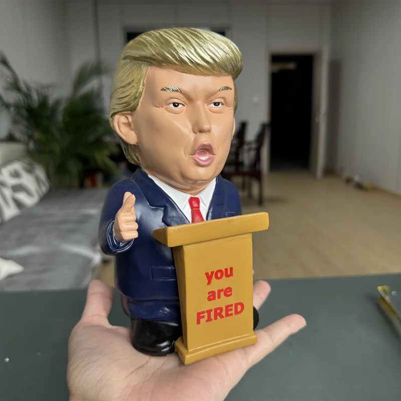 Trump piggy bank and pen holder Trump figurine Trump Coin Bank President Figure Statue Trump Resin Sculpture desktop ornament