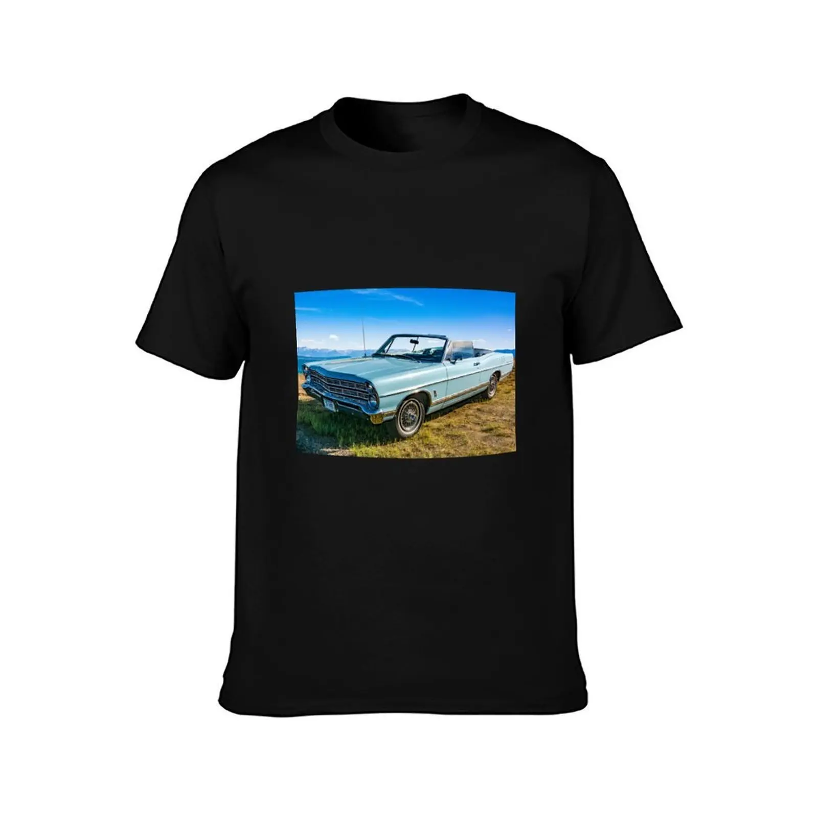 Rita's 1967 Galaxie 500 Convertible T-Shirt Plus Size Loose Fit T-Shirt