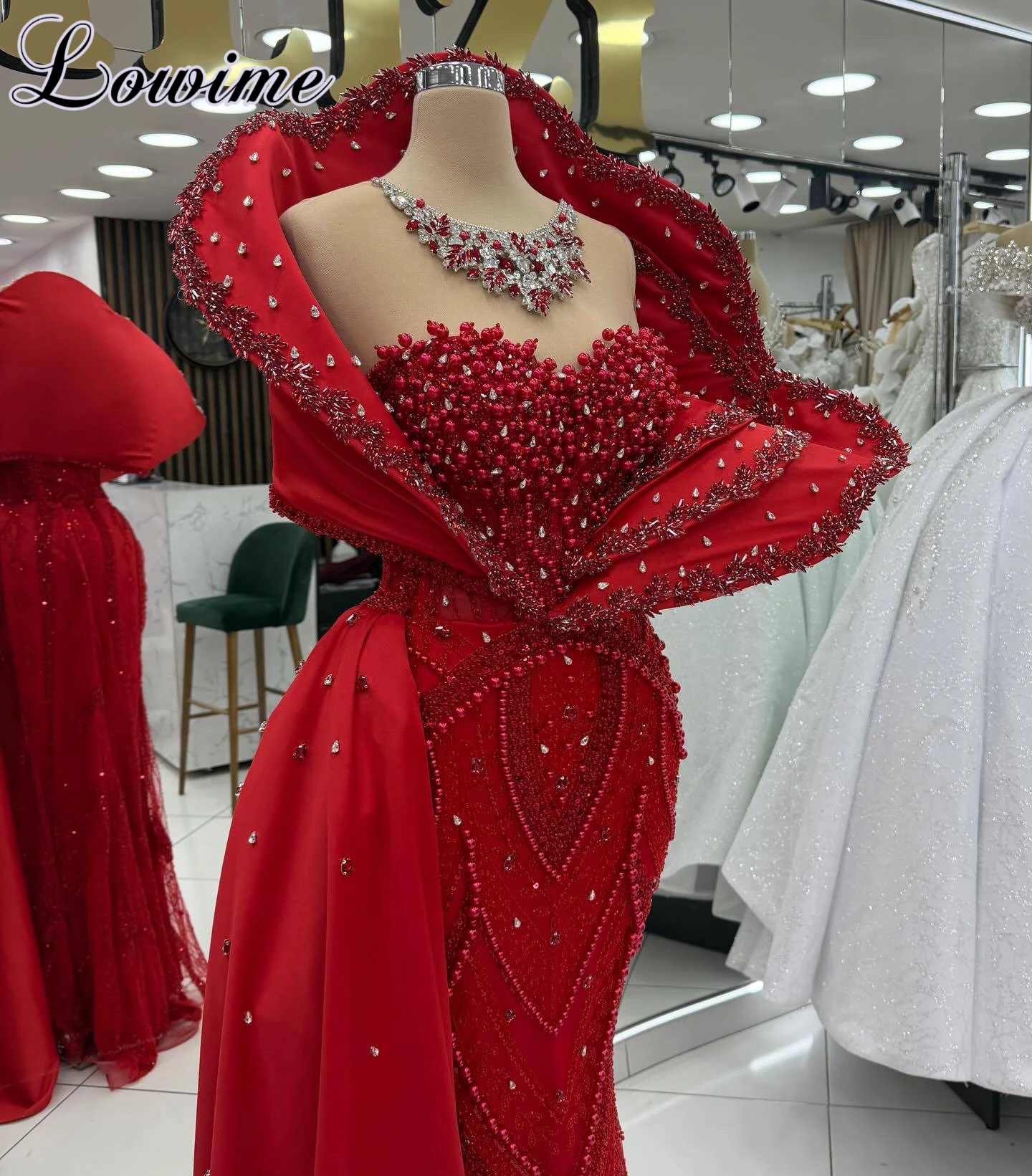 Special Red Celebrity Dresses Mermaid Pearls Sleeveless Red Carpet Runway Dresses For Women 2026 Vestidos De Gala Customized