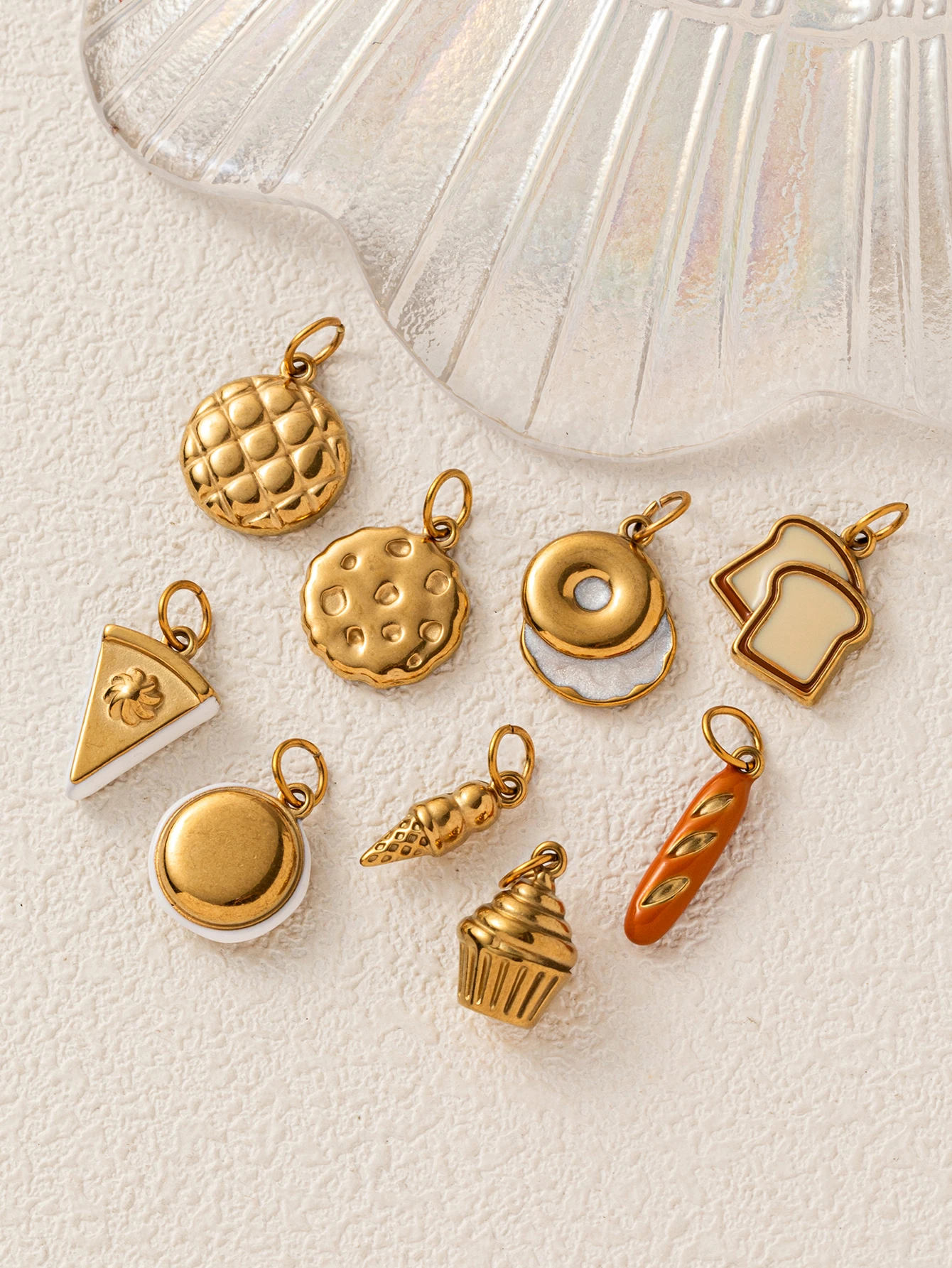 316 Edelstahl Wasserdicht Farbbeständig Einfache Beliebte Eiscreme-Ananas-Brötchen-Kuchen DIY Anhänger Charms für Schmuck – Detail 2