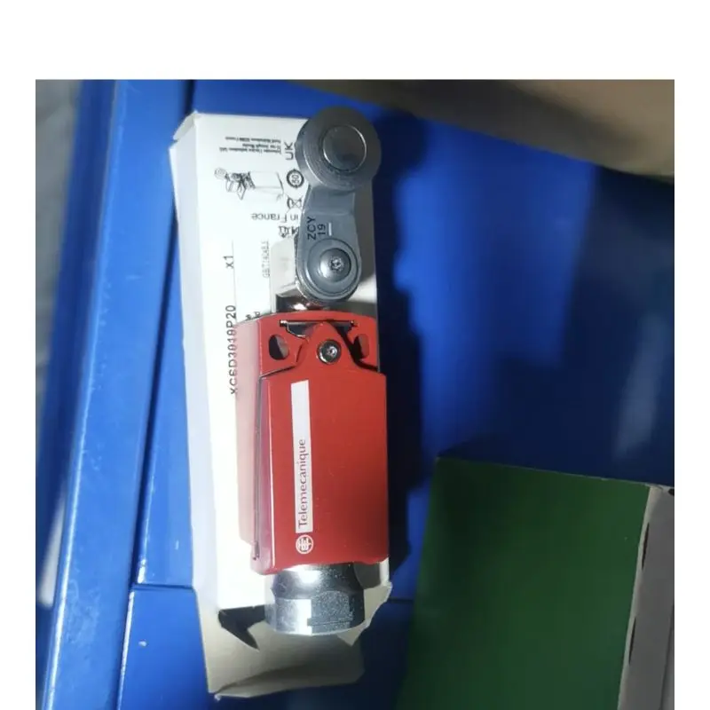 New Waterproof limit switch XCSD3919P20 for fast shipping