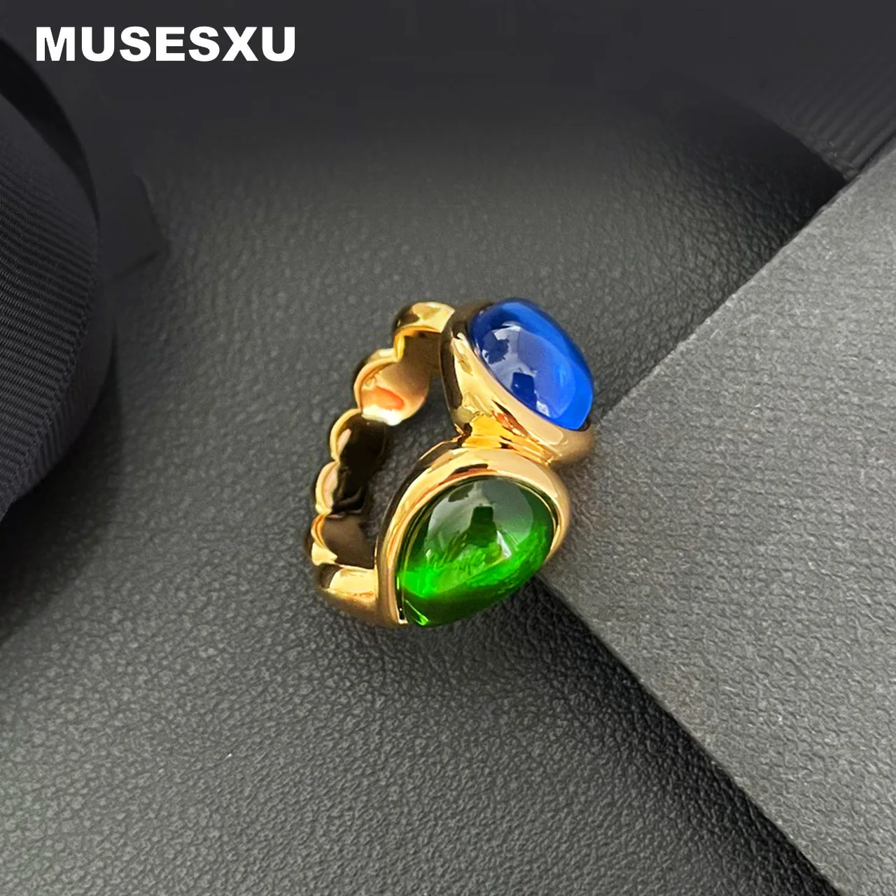 

Jewelry & Accessories Fashionable Rock Style Green&Blue Crystal Twisted Pattern Ring For Women's & Man's Party Gifts