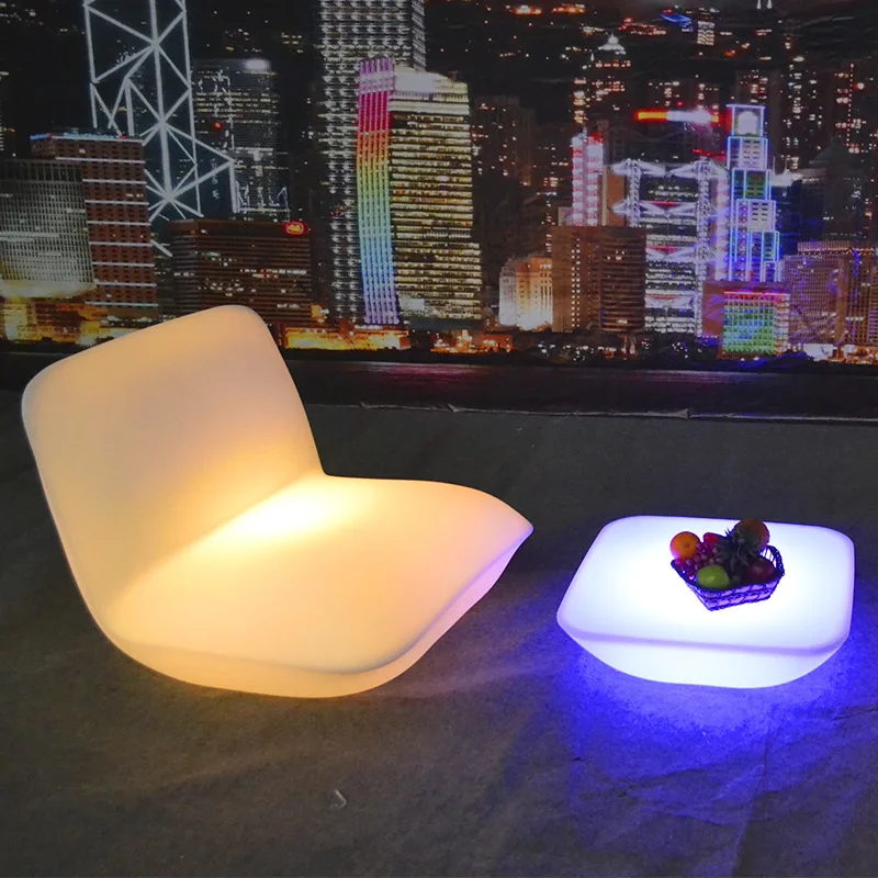 REAQ RGB Iluminated Pillow Sofa Seats 90*80*72cm PE Plastic Sectional Sofa Chairs LED Deckchair For Events Activity Riq-PS90