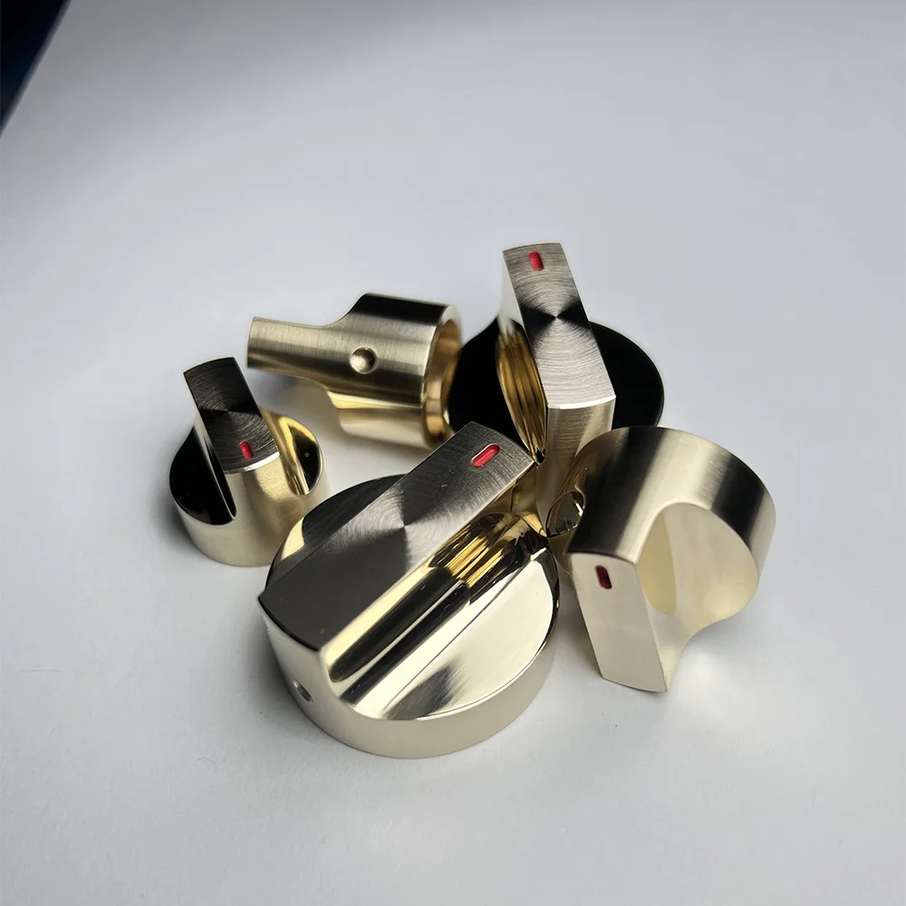 Gałka potencjometru Hi-Fi Audio z litego mosiądzu - wałek D/Spline — zdjęcie produktu 6