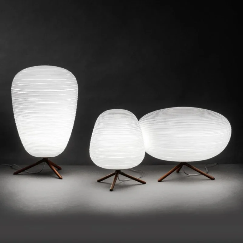 Imagem -02 - Simples Nordic Pebble Vidro Branco Lâmpada de Assoalho Modern Quarto Quente Cabeceira Table Lamp Decor Home Lustre Standing Lamp