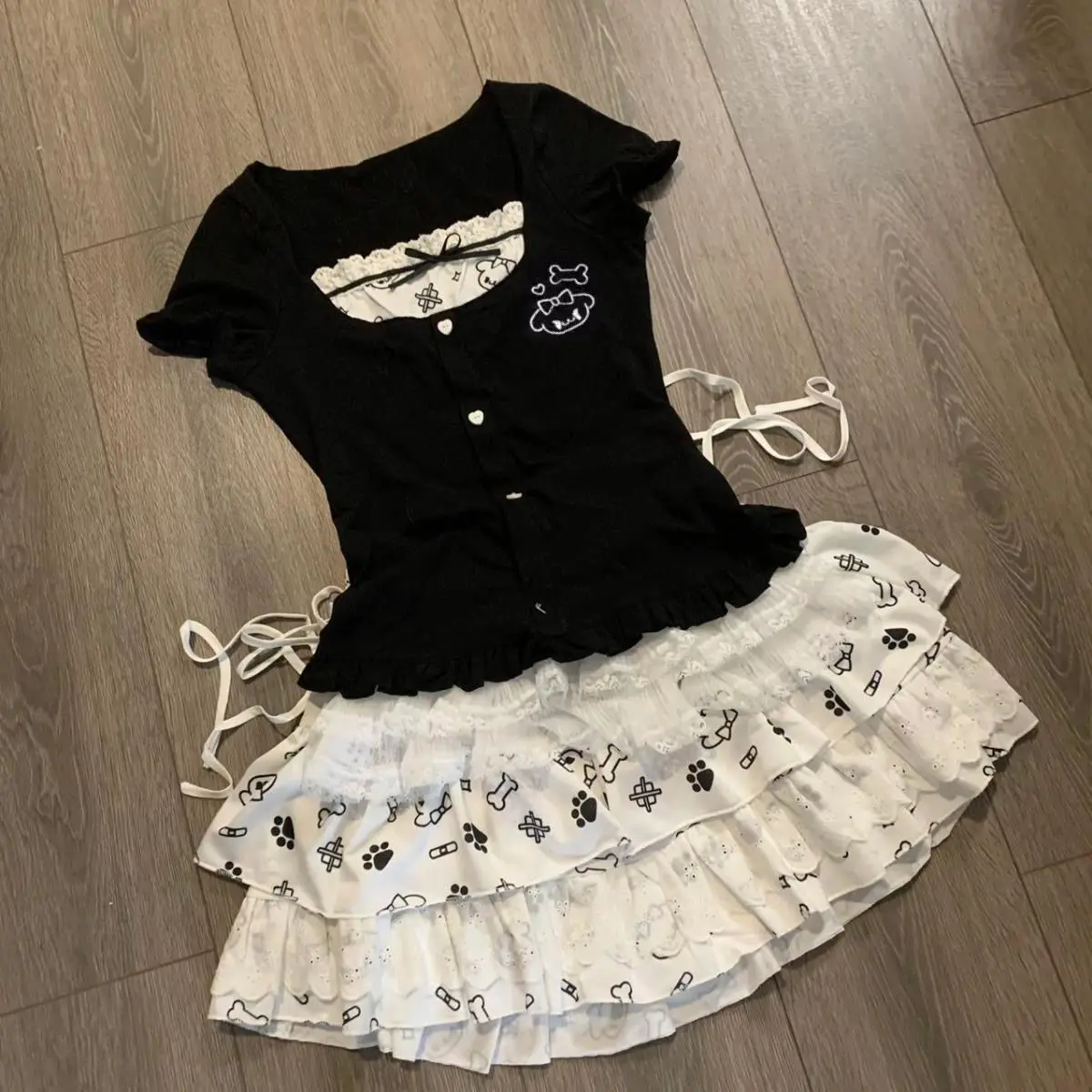 

Summer Japanese Kawaii Patchwork Dress Women Cute Short Tops + Mini Pleated Skirts New Y2k Lace Bow Subculture Sweet Set