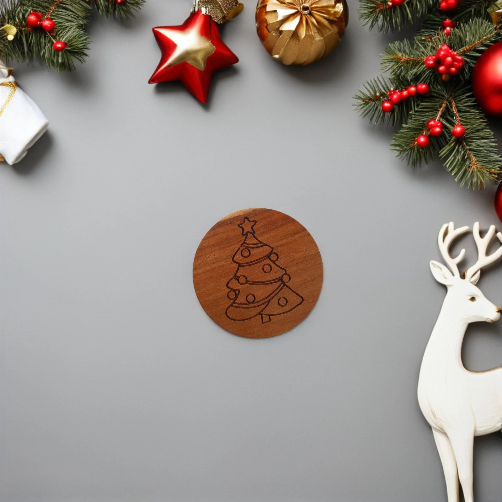 

Christmas Wooden Xmas Tree Coaster Non Slip Round Cup Mat Farmhouse Table Protection Kitchen Holiday Decor Cup Mat Wood