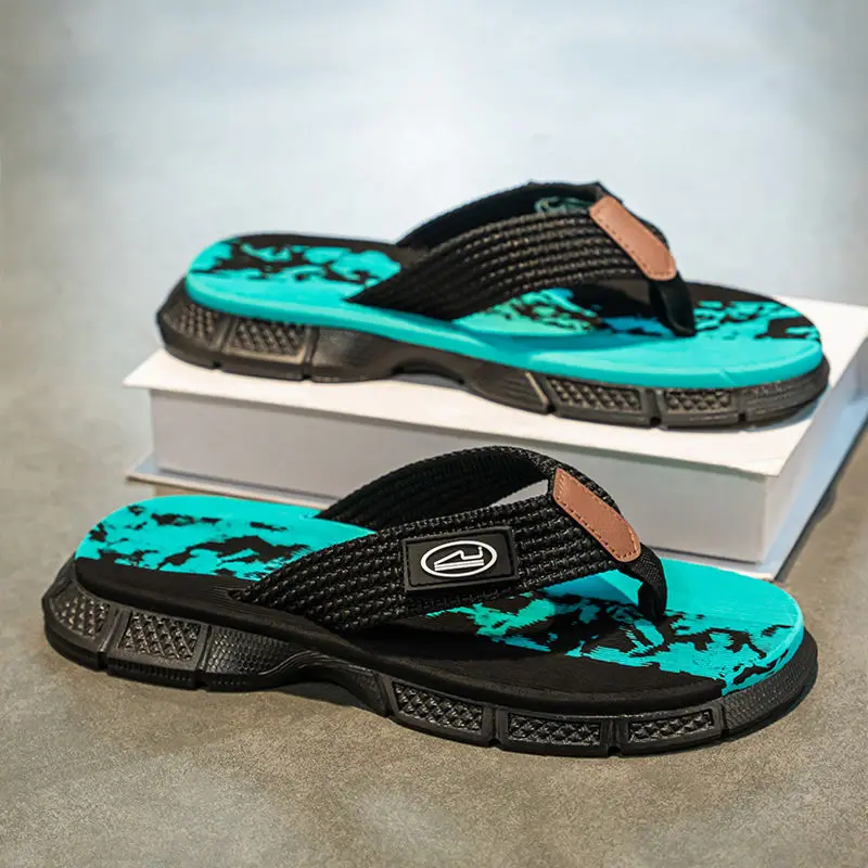 

Flip-flops Men's Non-slip Lightweight Outer Wear Peplum Clip-foot Slippers Men's Personalized Beach Sandals Soft Breathable