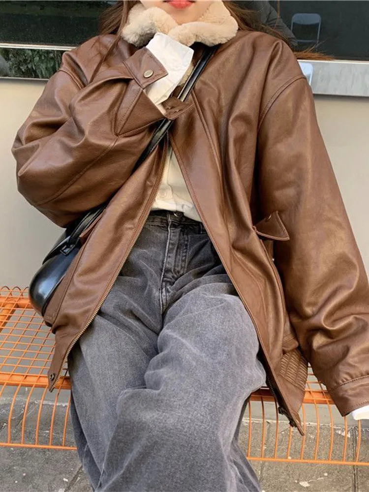 خروف الفراء طوق السائق Jaet المرأة الشتاء Thiened Fce اصطف سستة الرجعية الجلود الفراء Inteated دراجة نارية الأعلى العصرية