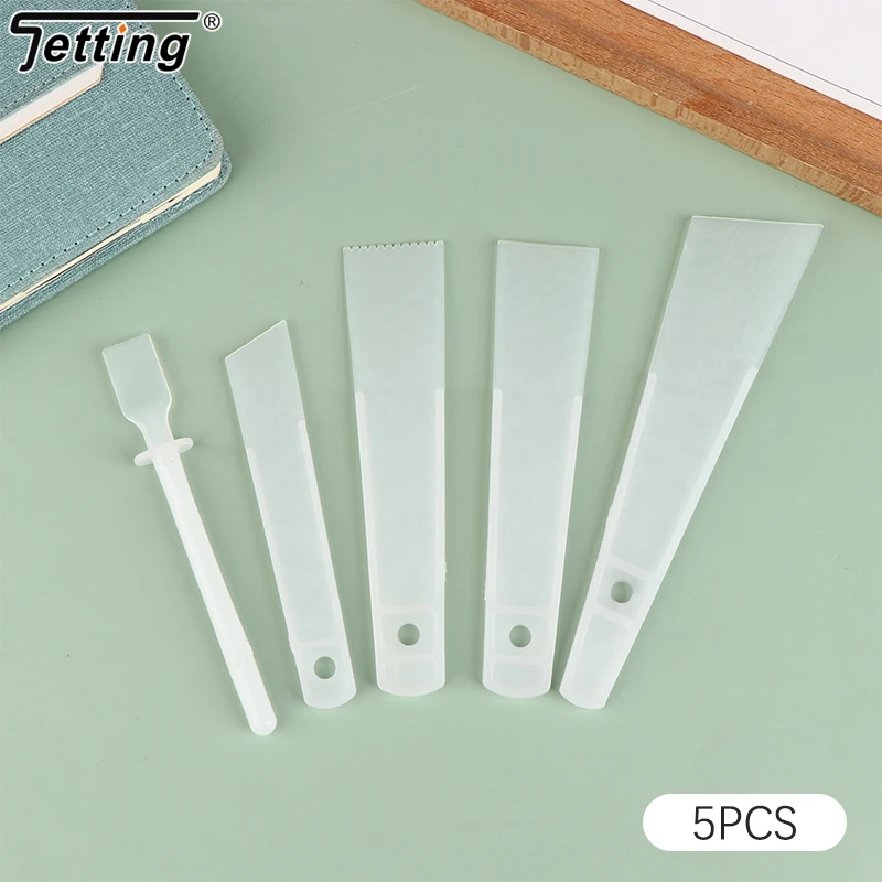 5Pcs/lot Leather Scraper Gumming Board DIY Handmade Leather Tools PP Practical Gluing Leather Accessories