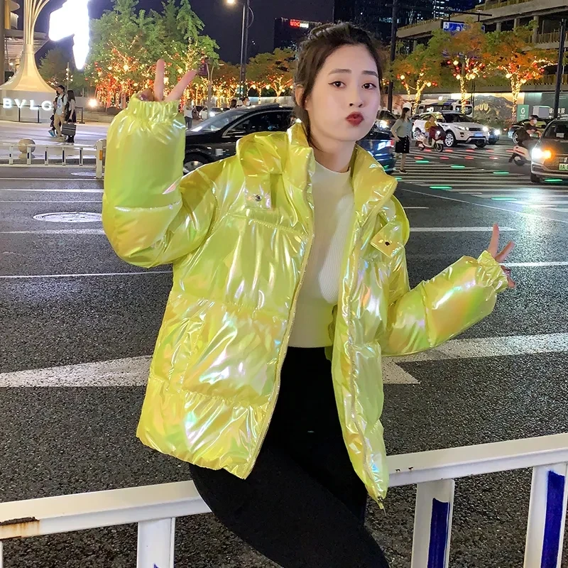 2023 New Winter Women Short Parkas Jackets Casual Female Thicken Warm Windprood Shiny Bright Bread Hooded Winter Jacket Coat