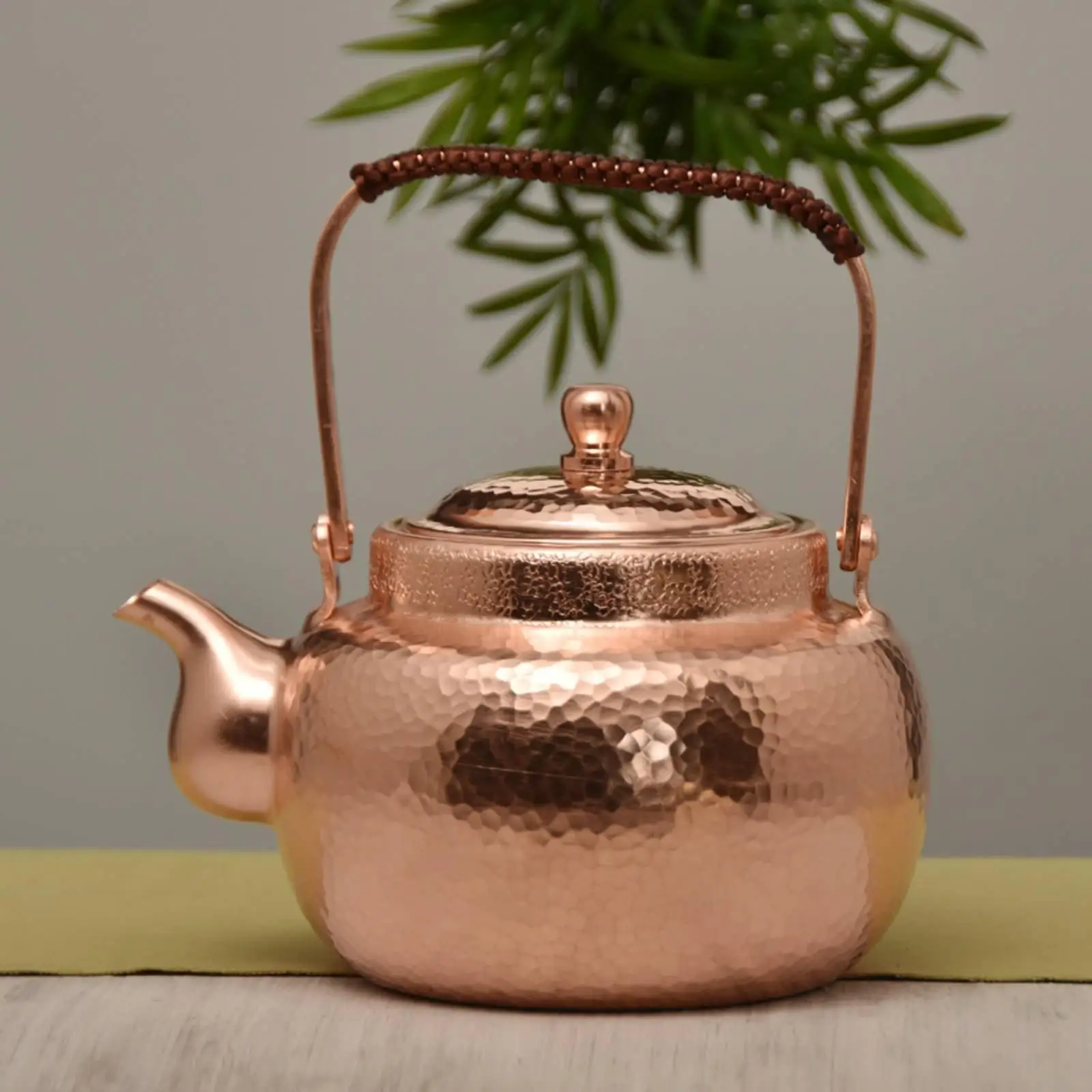 Large Capacity Copper Boiling Vessel Thickened Vintage Tea Kettle for Table Use Beverage Serving