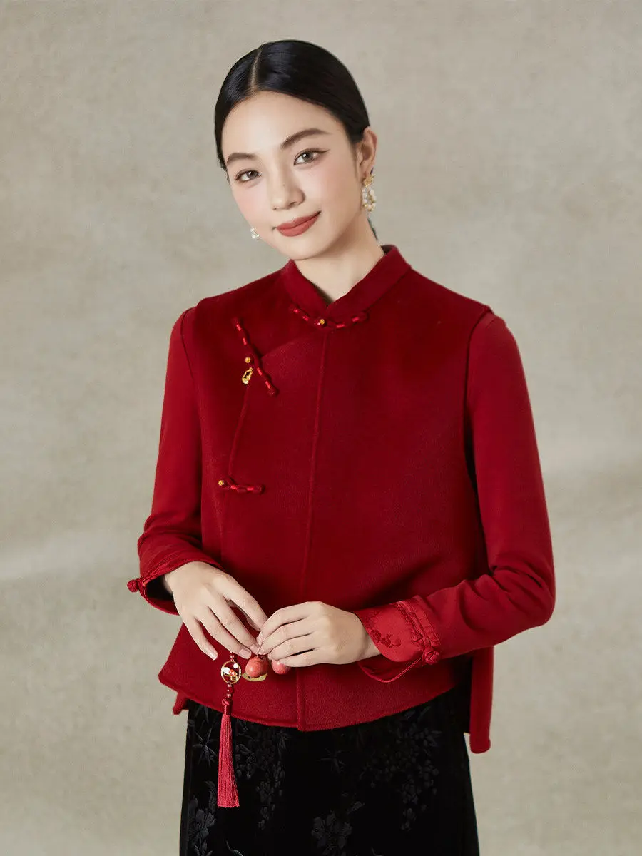 

Новый китайский красный шерстяной жилет, осенне-зимняя верхняя одежда для женщин, традиционный берег зодиака года, теплый прямой крой онлайн E...