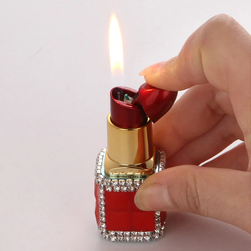 

Bling Lipstick Cigarette Lighter for Ladies Shiny Rhinestone Butane Lighter Open Fire Refillable Lighters Smoking Accessories