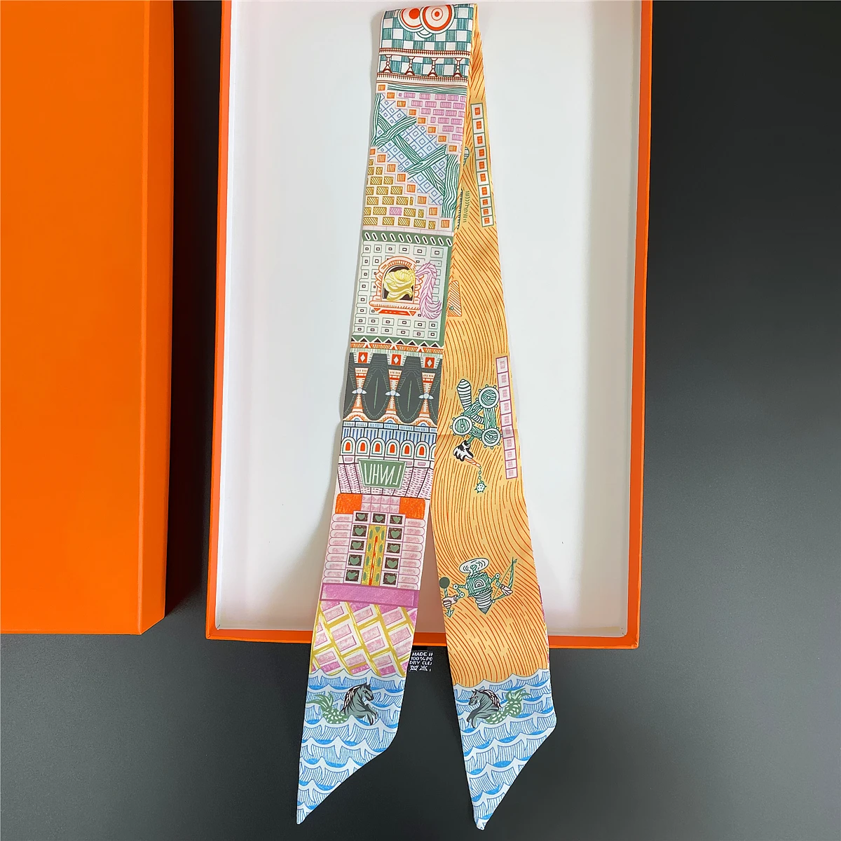Marke Design Twill 100% Seide Schal Luxus Mode Schal Frauen Foulard Dünne Tasche Schals Neue Heiße Halstuch Haar Stirnband