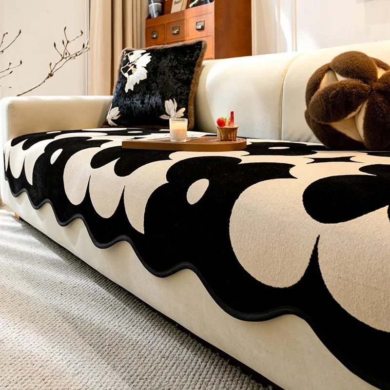 2026 New Chenille Special-shaped Sofa Cushion Four Season Universal Dustproof Sofa Classical High-end Non-slip Sofa Cover Cloth