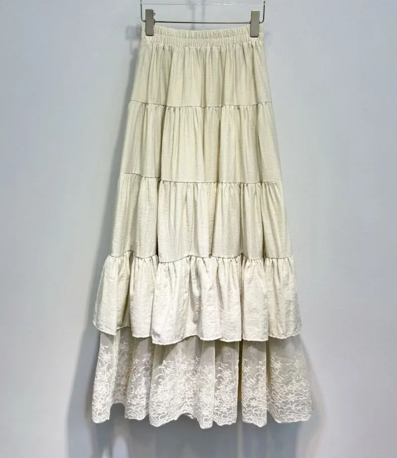 

High Quality New Long Skirt 2025 Autumn Style Women Elastic Waist Lace Embroidery Patchwork Elegant Party Club Long Maxi Skirts