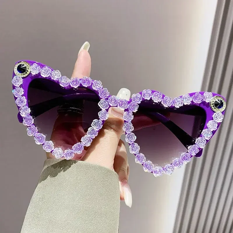 

2024 NEW Fashion Rose Flower Sunscreen Diamond Sunglasses