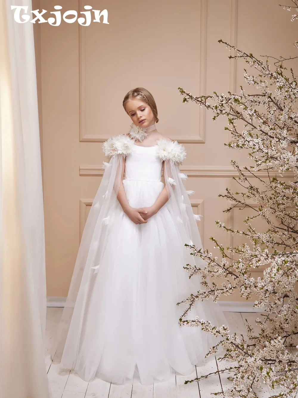New Girls White Elegant Princess Dress With Flower Captivating Cape Sleeve Kids Formal Party Gown For Birthday Ceremony 2-14Y