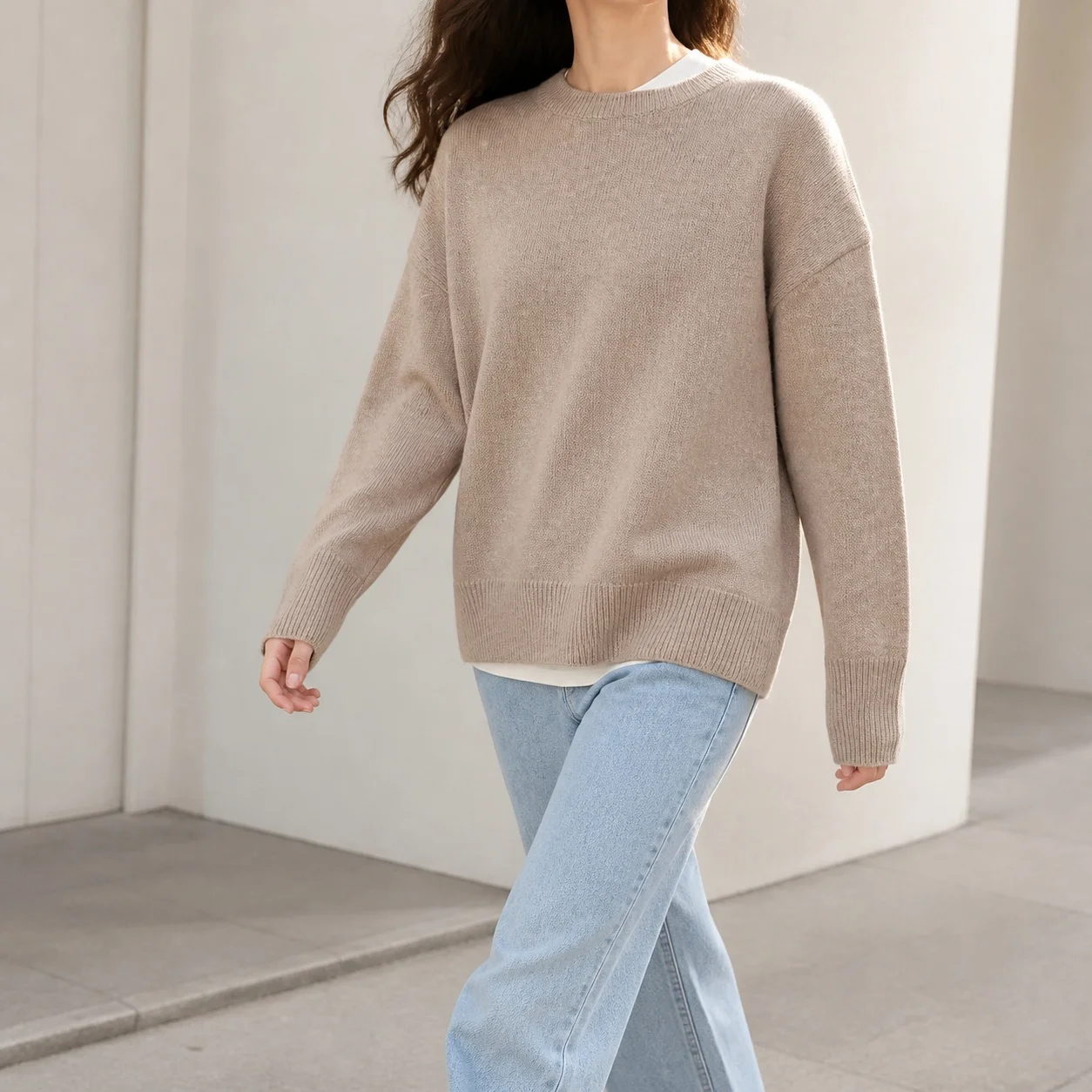 Round Neck Heat Set Top Regular Fit Standard Length Casual with Pullover Medium Weight Single Winter Overhead Women Sweater