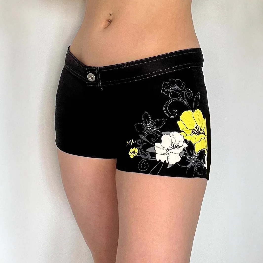 

Summer Contrast Print Shorts Women Elastic Low Waist Tight Fit Hot Pants Casual Fashion